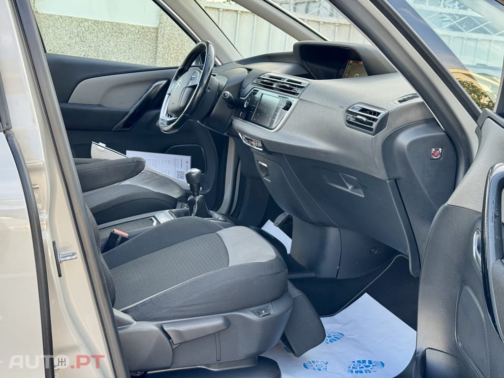 Citroen C4 Grand Picasso 1.6 BlueHDi Shine