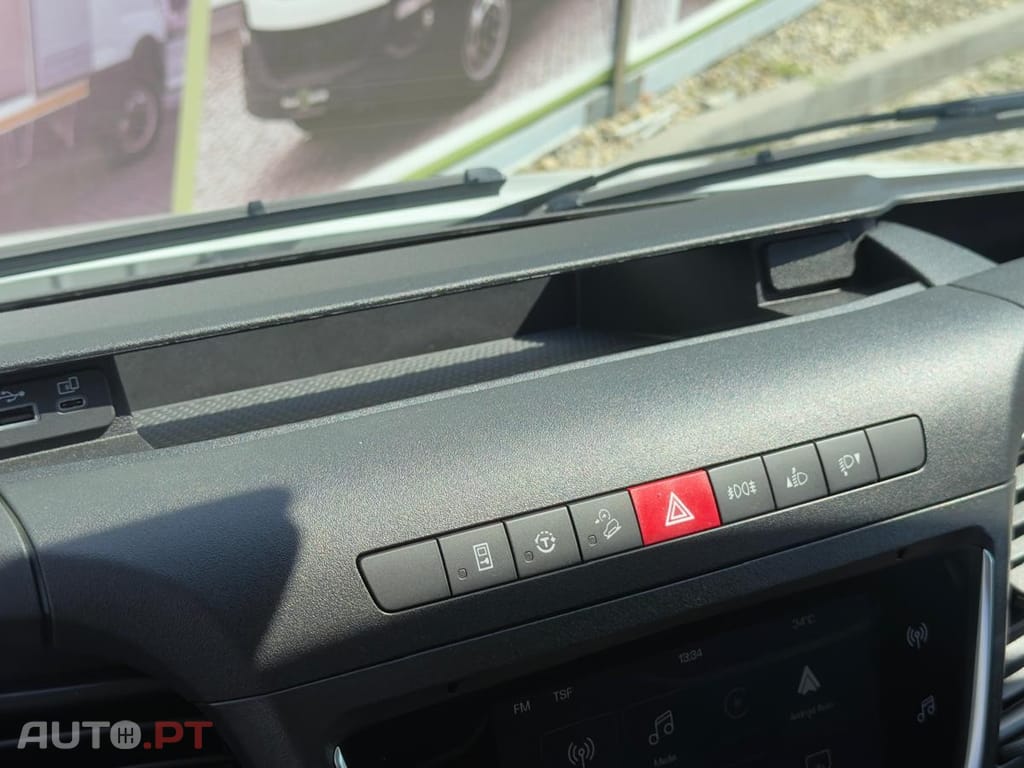Iveco Daily 3.0 - 180 A8 NOVA !!