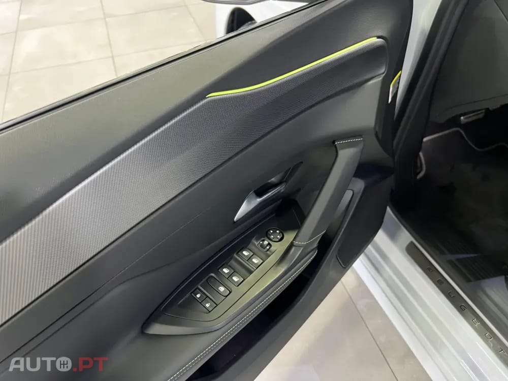 Peugeot 308 SW 1.2 Hybrid GT e-DCS6