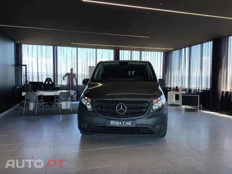 Mercedes-Benz Vito Outro