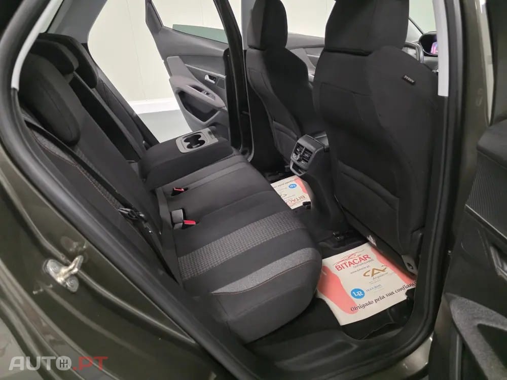 Peugeot 3008 1.5 BLUEHDI ACTIVE