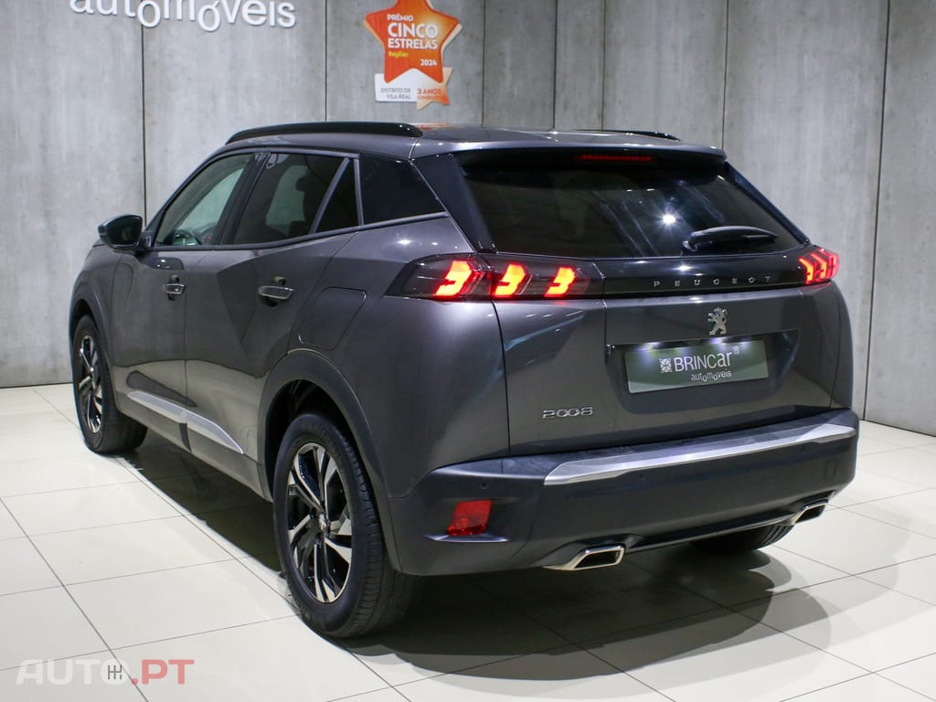 Peugeot 2008 1.2 PureTech Allure EAT8