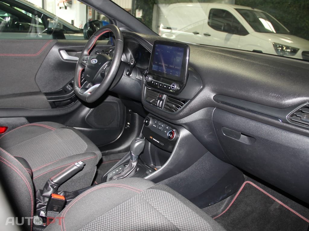 Ford Puma ST-LINE