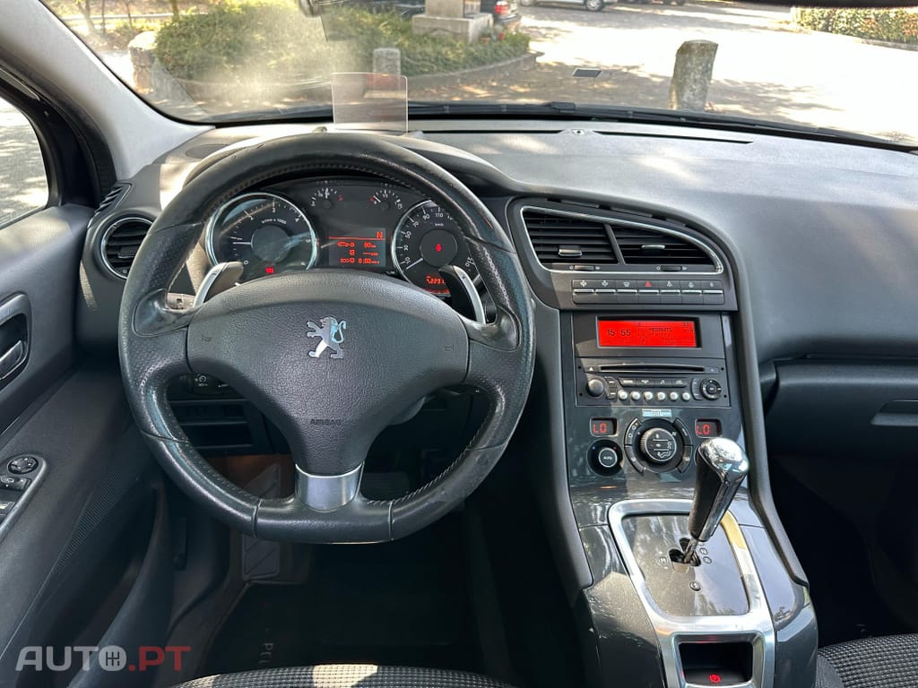 Peugeot 5008 1.6 e-HDi 7L Allure 2-Tronic 113g