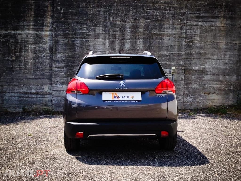 Peugeot 2008 1.2 PureTech Allure