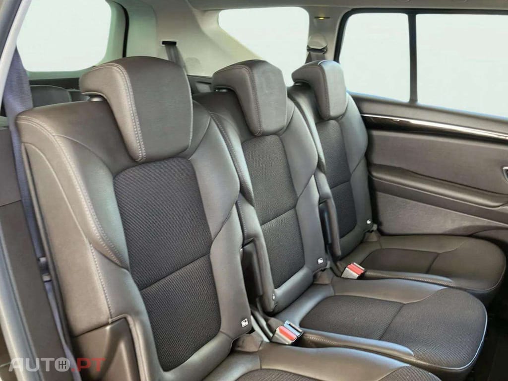 Renault Espace 1.6 dCi Zen EDC