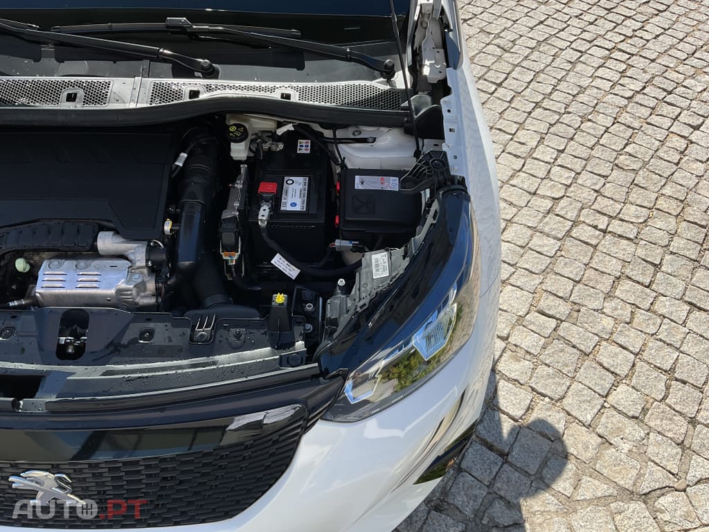 Peugeot 2008 1.2 PureTech Active