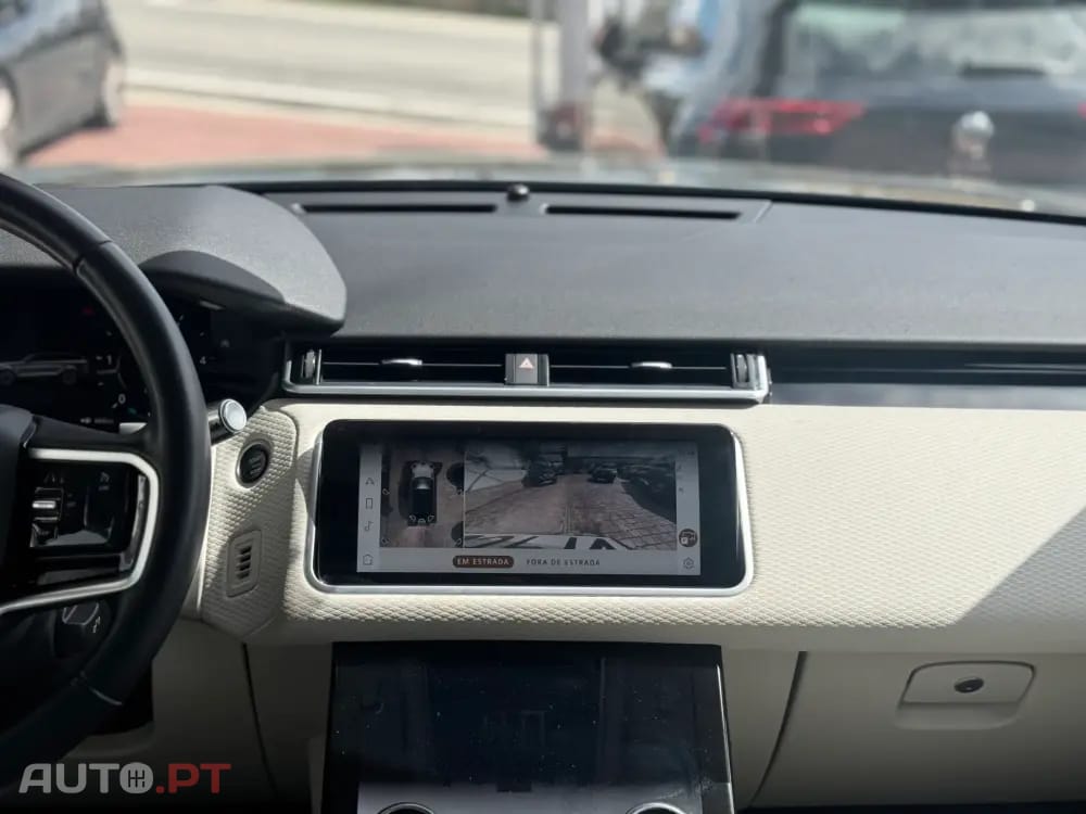 Land Rover Velar 2.0 D200 AWD Dynamic SE