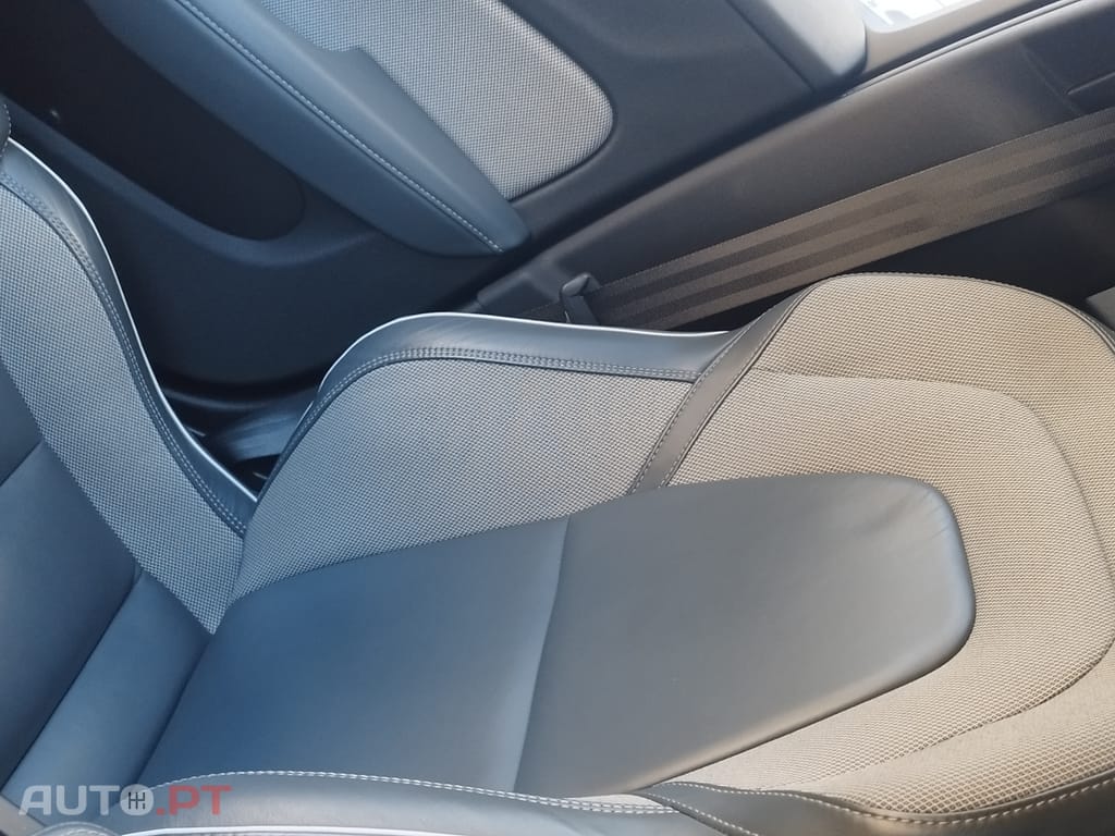 Volvo V60 D4 R design