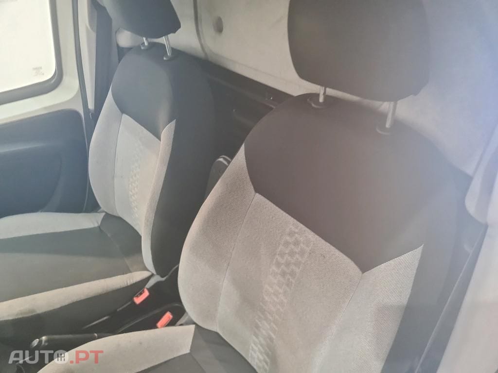 Fiat Fiorino FIORINO 1.3 M-jet
