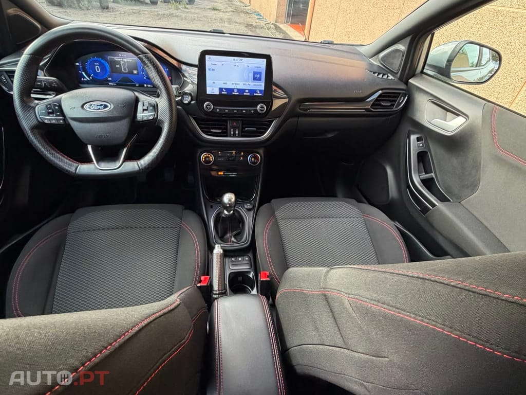 Ford Puma 1.0 EcoBoost MHEV ST-Line