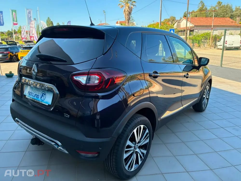 Renault Captur 1.2 TCe Initiale Paris EDC
