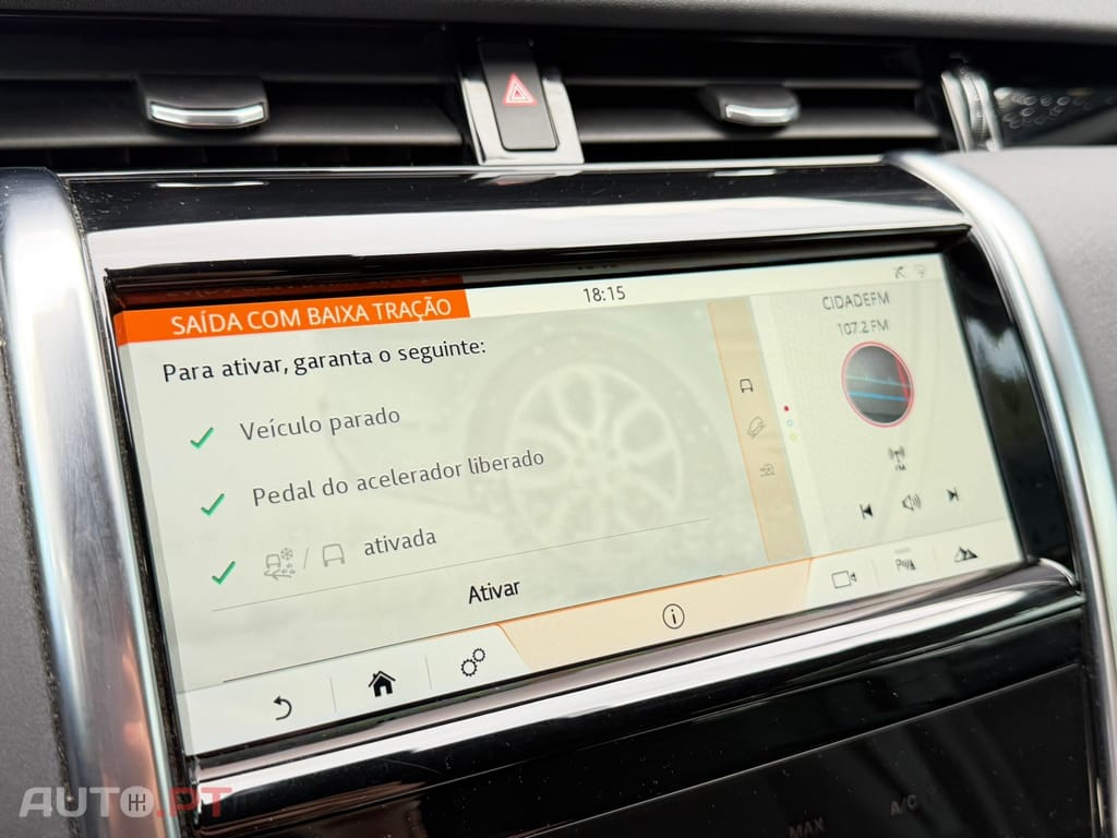 Land Rover Discovery Sport P300e Dynamic SE