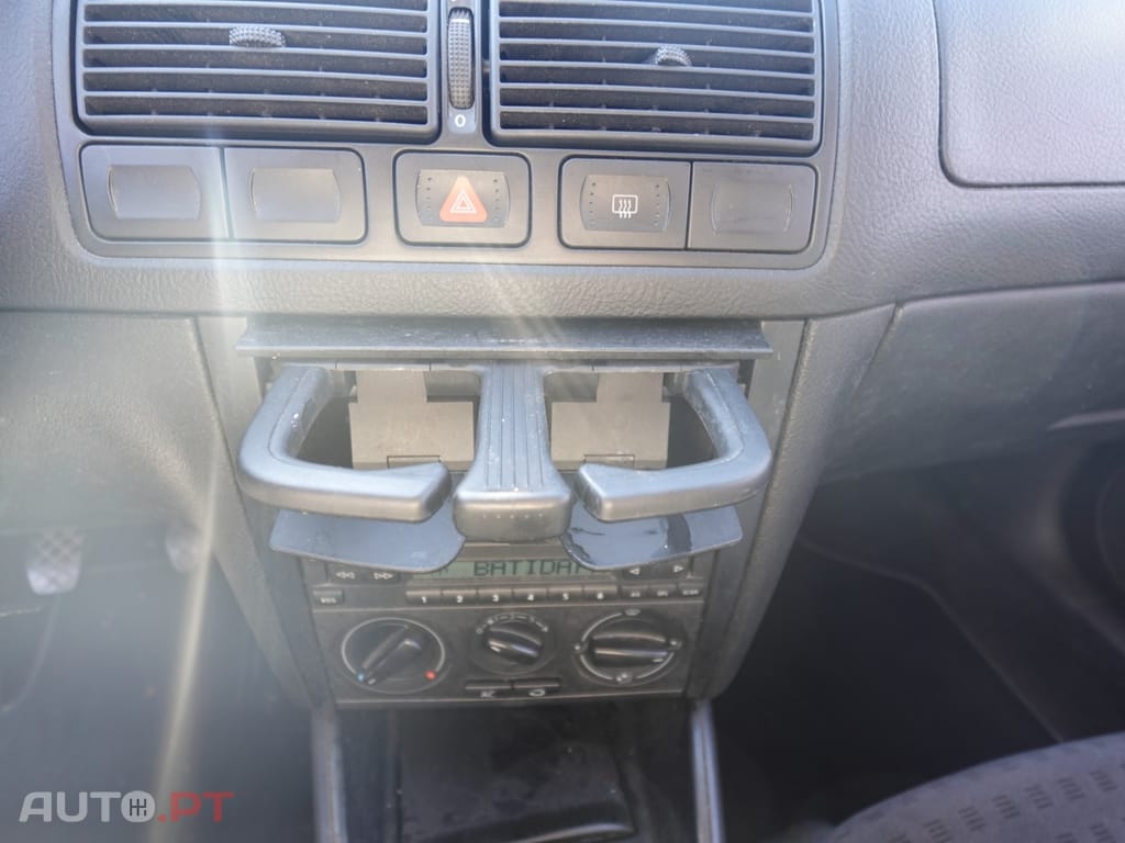 Volkswagen Golf 1.4i Confortline