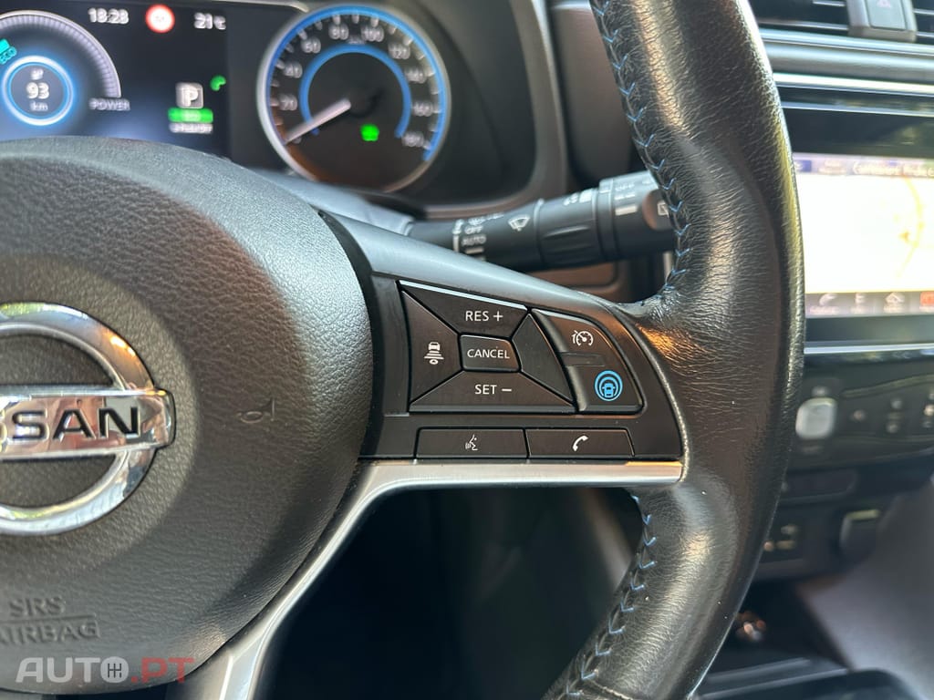 Nissan Leaf Tekna ProPilot Park