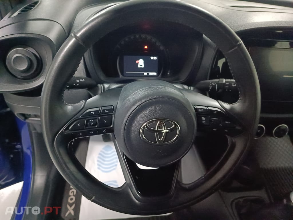 Toyota Aygo X Play
