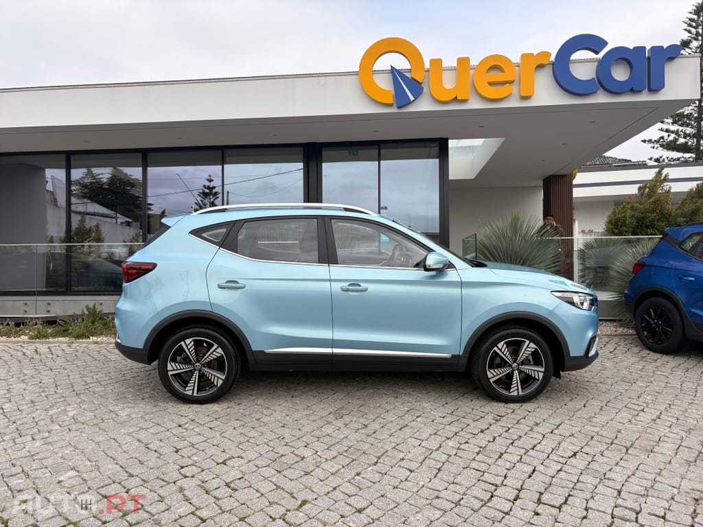 MG ZS EV 44.5 kWh Luxury