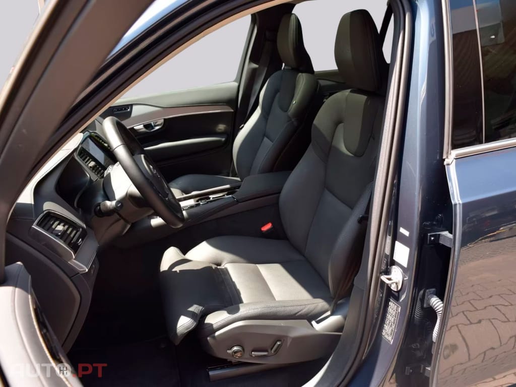 Volvo XC90 I.V.A DEDUTIVEL T8 AWD Plus Bright