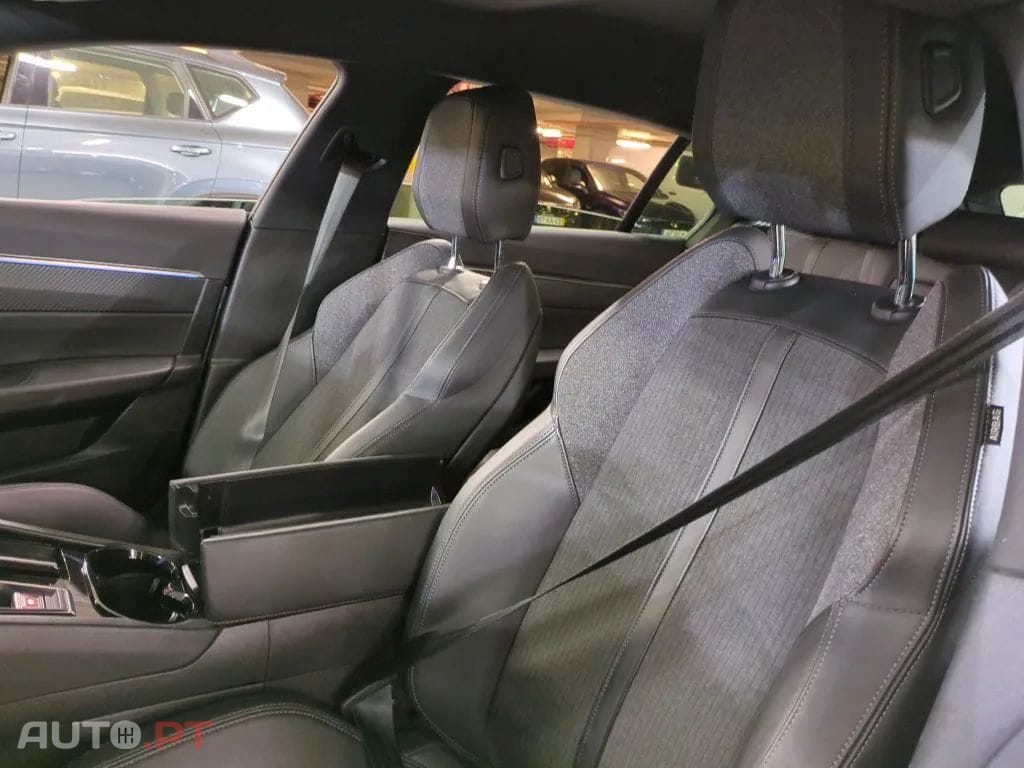 Peugeot 508 SW 1.6 Hybrid Allure Pack e-EAT8
