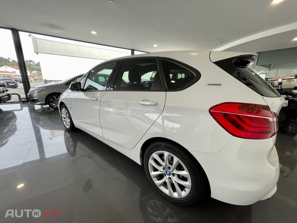BMW 225 Line Sport