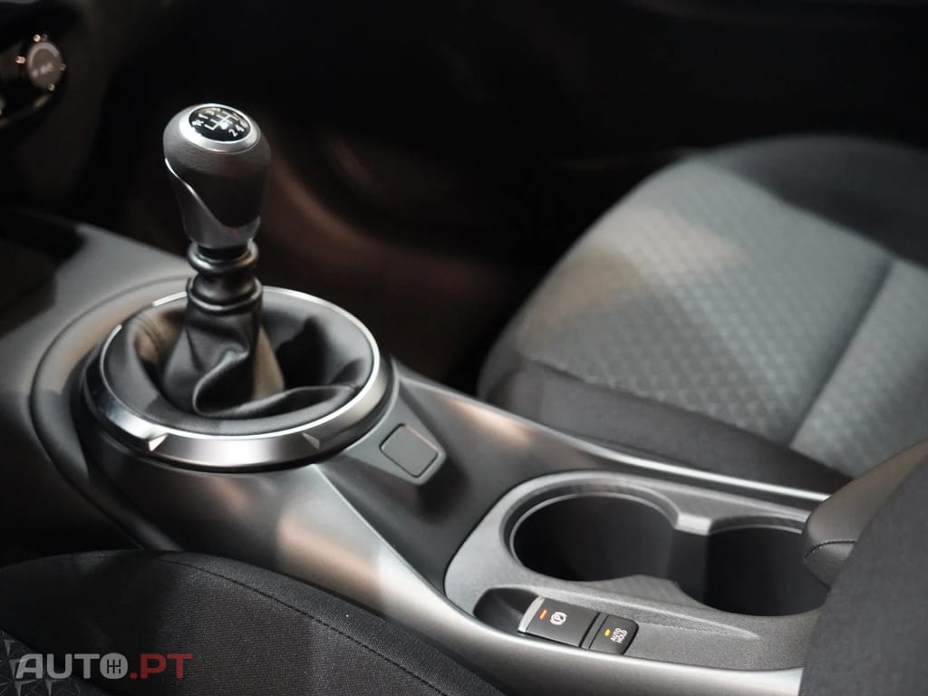 Nissan Juke 1.0 DIG-T Acenta