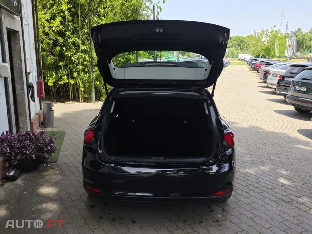 Fiat Tipo 1.3 M-Jet Easy