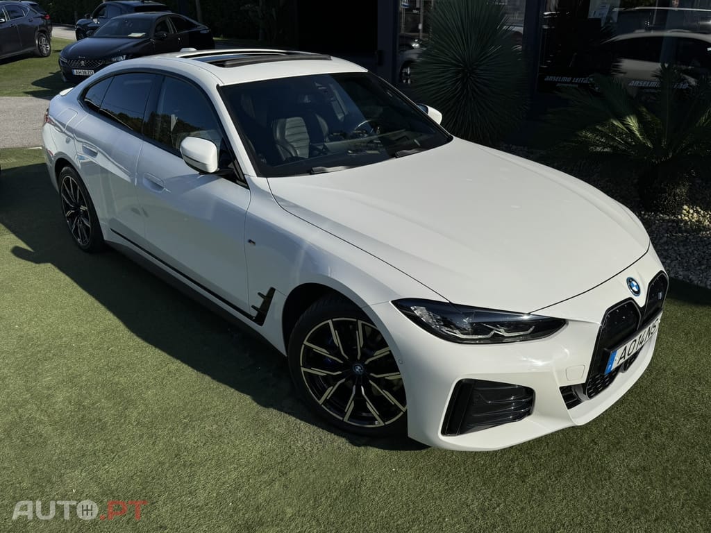 BMW i4 eDrive40 Pack Desportivo M