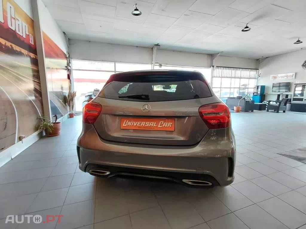 Mercedes-Benz A 180 d AMG Line foto 4