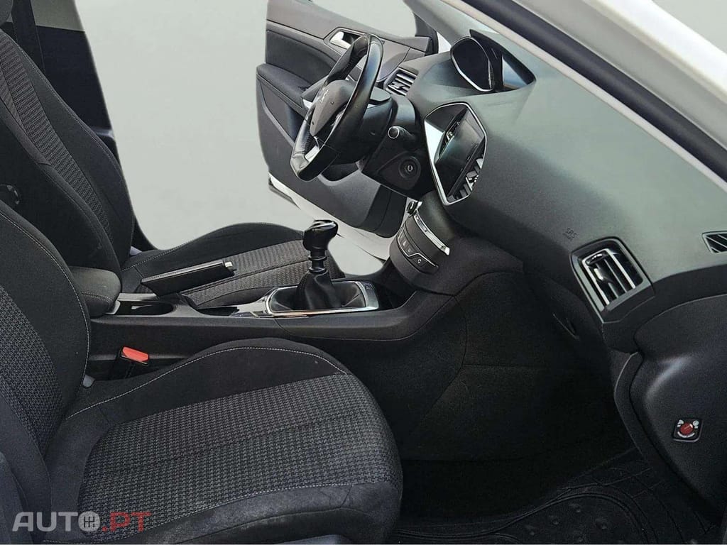 Peugeot 308 1.5 BlueHDi Allure