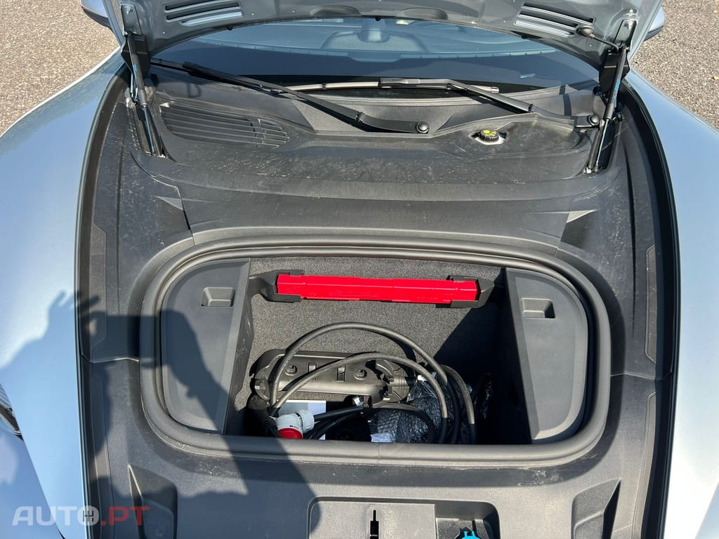 Porsche Taycan CT 4