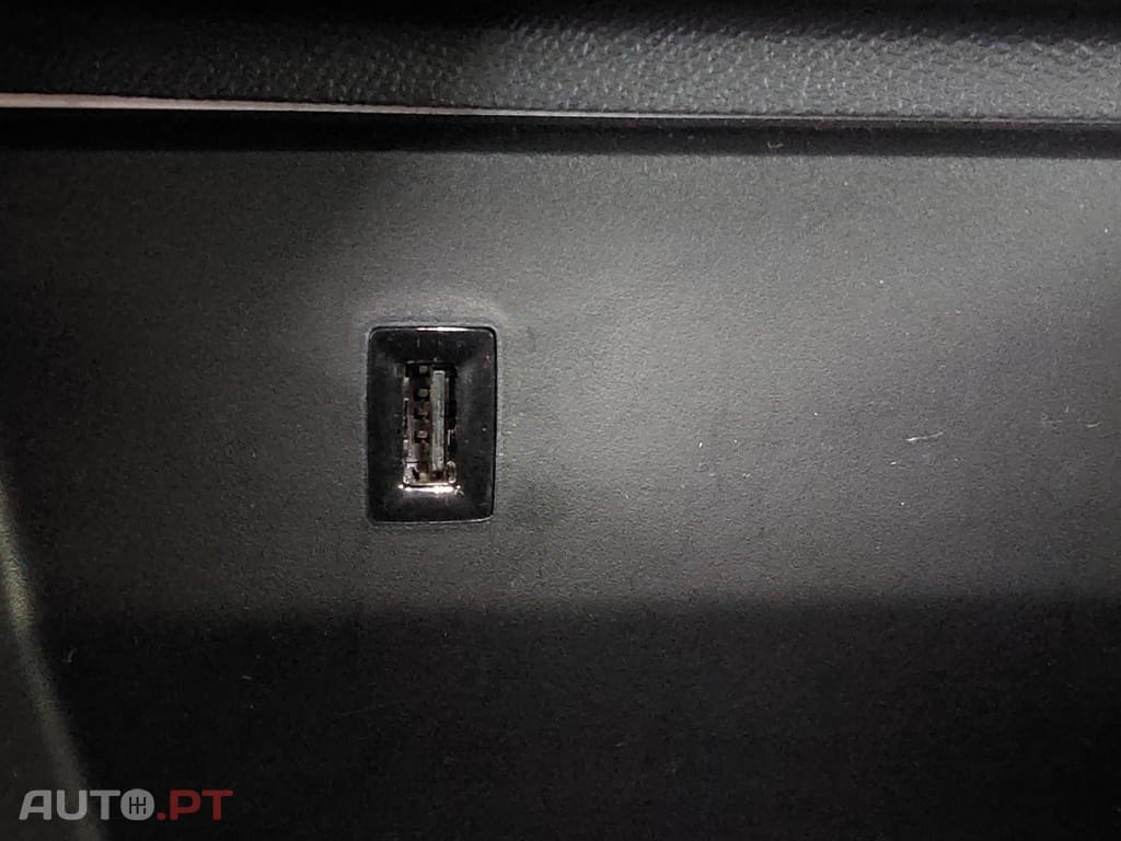 Citroen C5 Aircross 1.6 Hybrid Feel e-EAT8