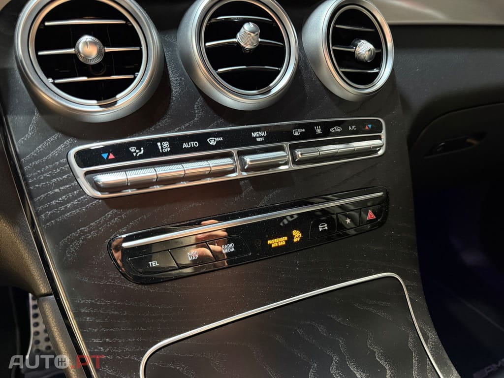 Mercedes-Benz GLC 300 de 4Matic 9G-TRONIC AMG Line