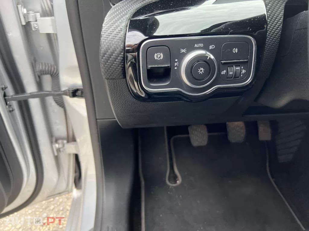 Mercedes-Benz A 180 d Business Solutions