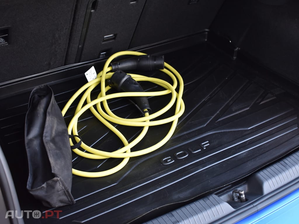 Volkswagen Golf 1.4 TSI GTE+ DSG