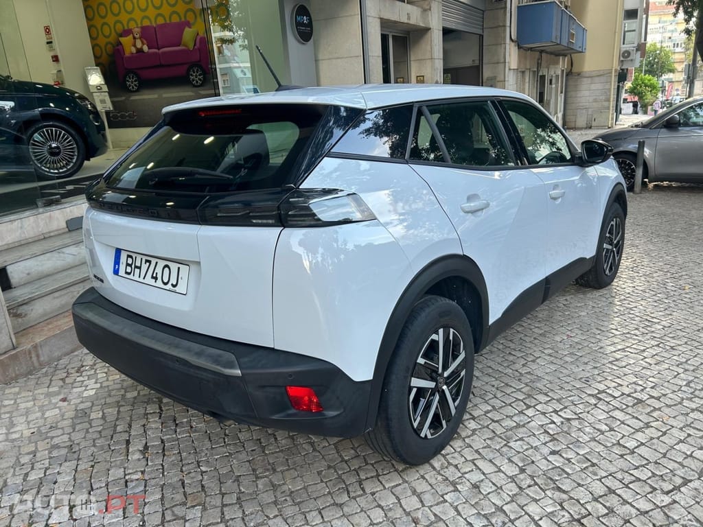 Peugeot 2008 1.2 PureTech Active