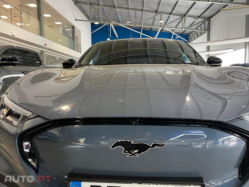 Ford Mustang Mach-E 98.7 kWh Premium