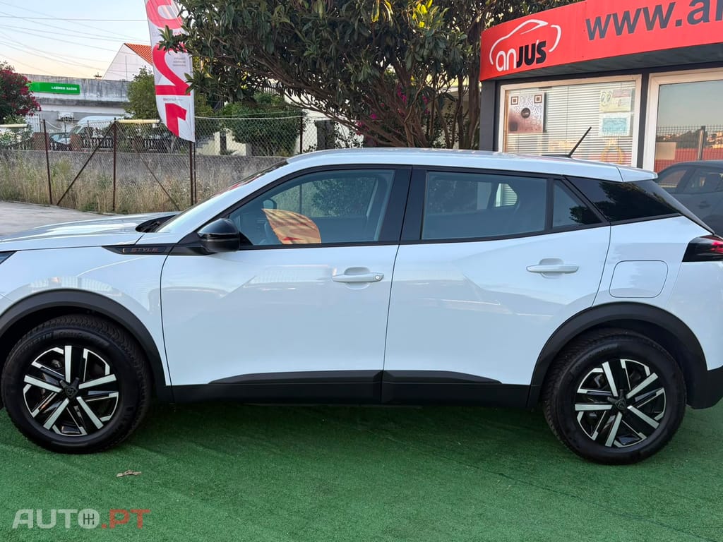 Peugeot E-2008 𝟱𝟰 𝙠𝙒𝙝 𝟭𝟱𝟲𝙘𝙫𝙨 𝙎𝙩𝙮𝙡𝙚