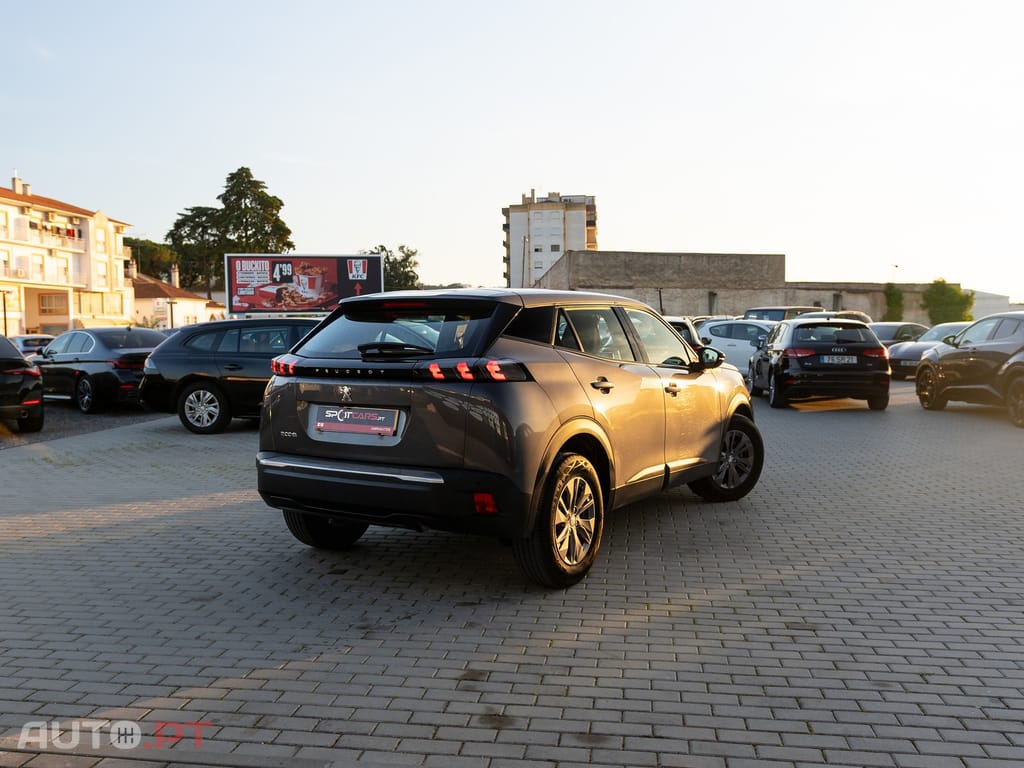 Peugeot 2008 1.2 PureTech Active Pack