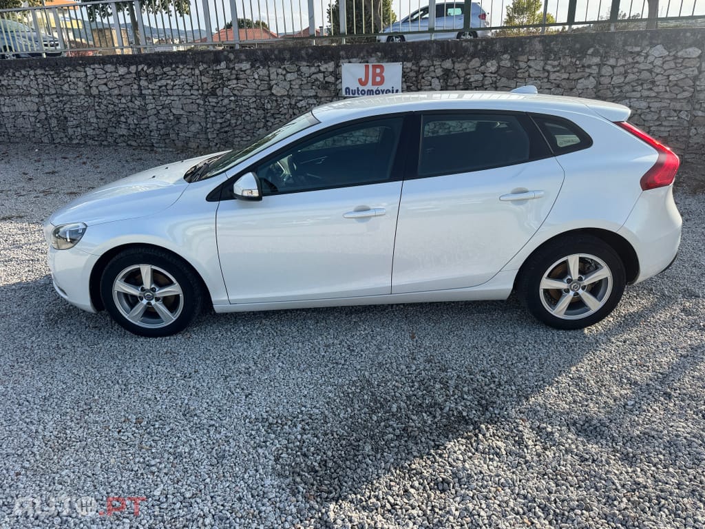 Volvo V40 2.0 D2 Momentum