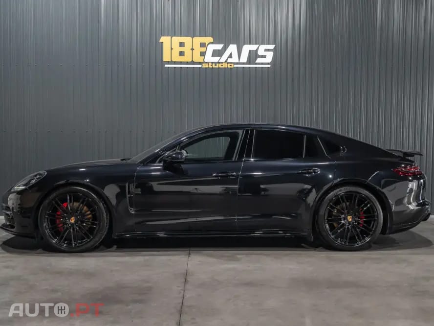 Porsche Panamera S PDK