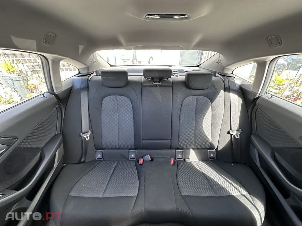 BMW 220 d Advantage