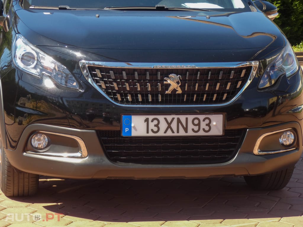 Peugeot 2008 1.5 BlueHDi Style