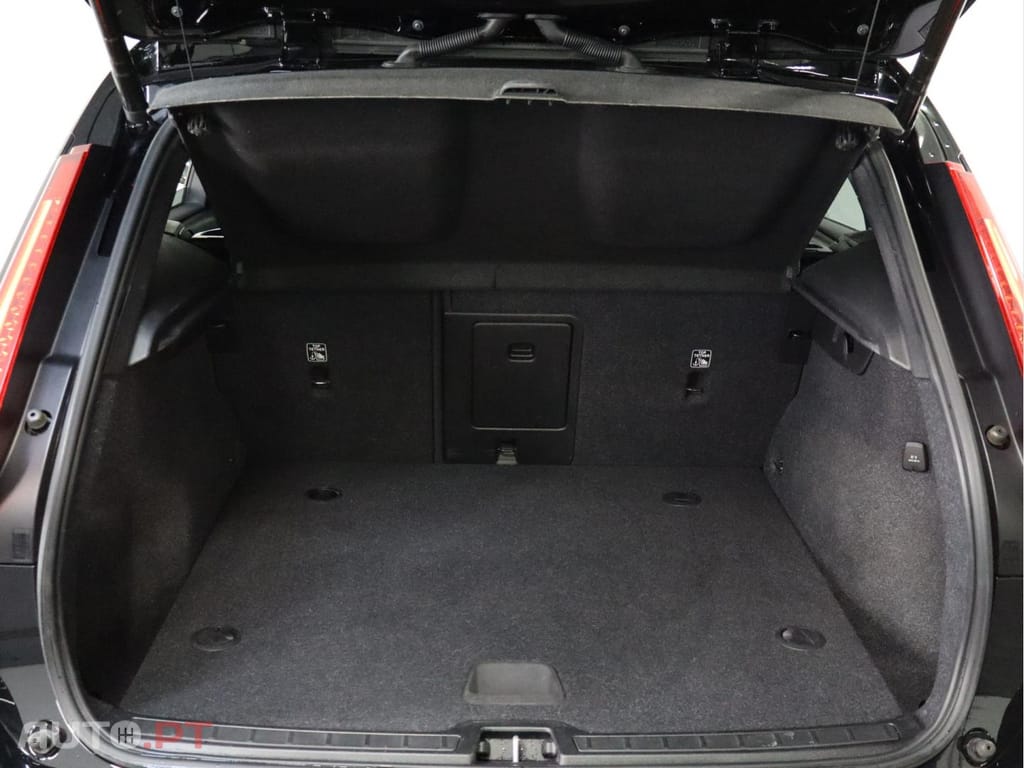 Volvo XC40 Volvo XC 40 1.5 T4 PHEV Core