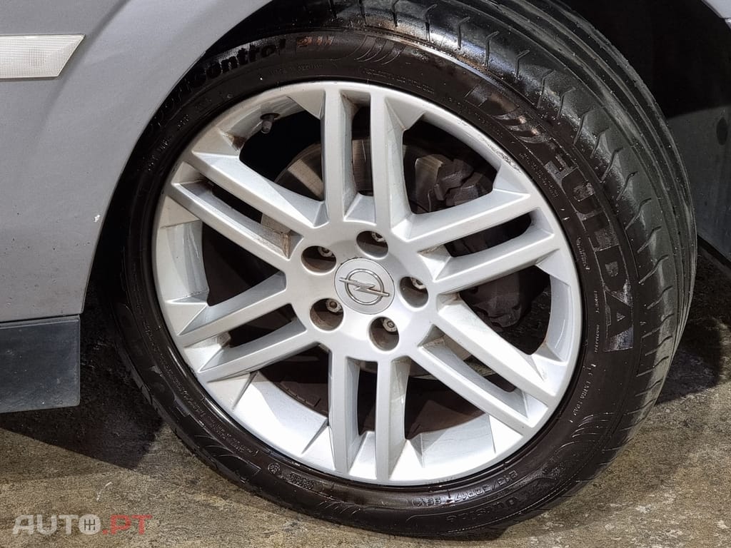 Opel Vectra Caravan 1.9 CDTi Cosmo