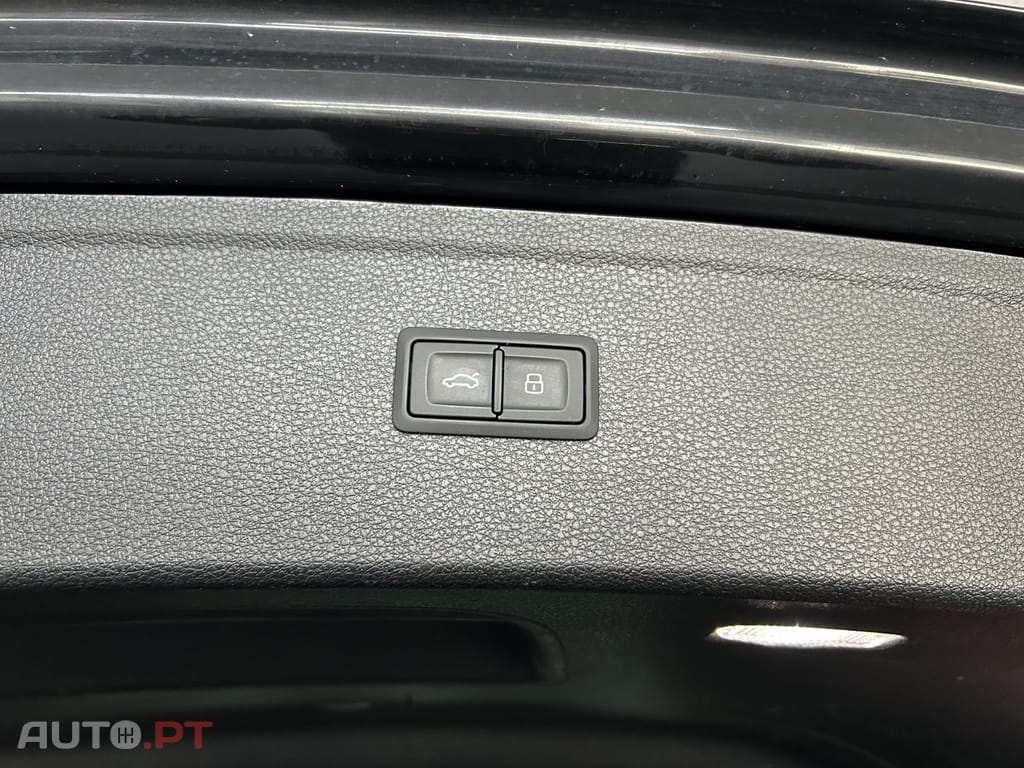 Audi Q5 55 TFSIe Plug-In Hybrid S-Line Quattro Aut.