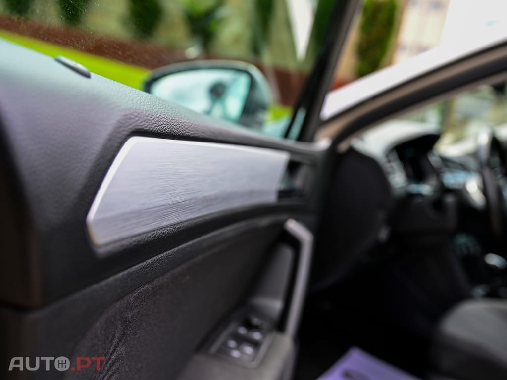 Volkswagen Tiguan 2.0 TDI Confortline DSG