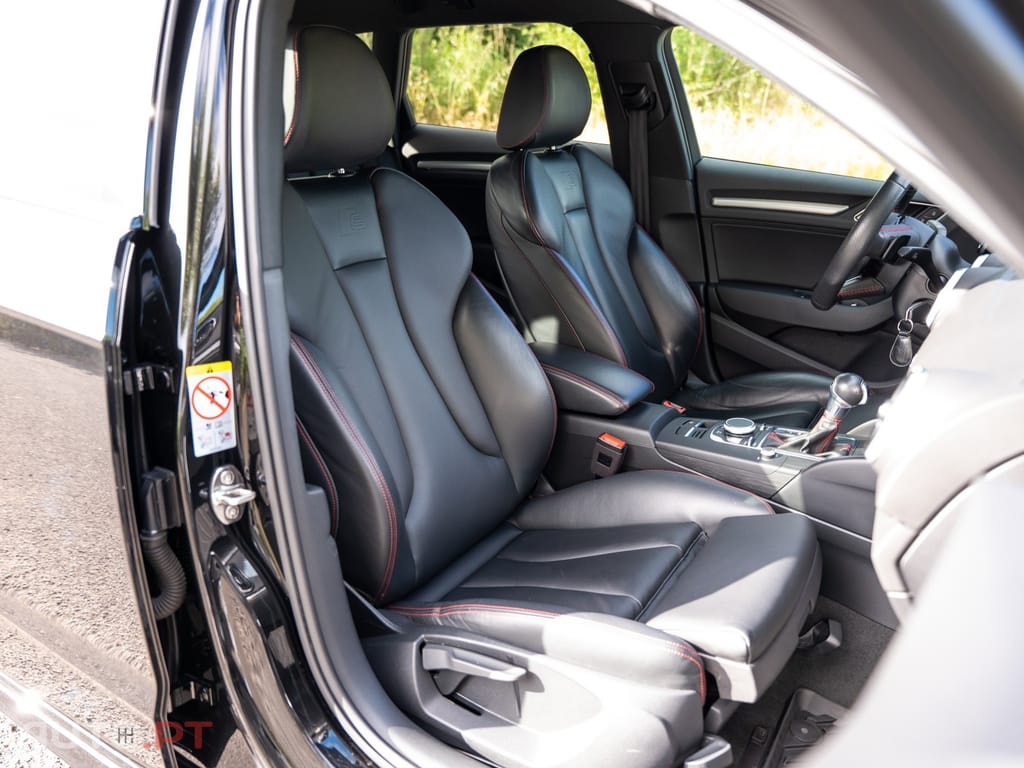 Audi S3 Sportback 2.0 TFSi quattro S tronic