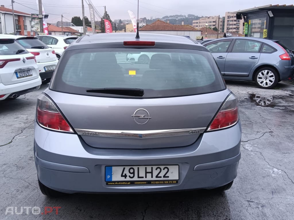 Opel Astra 1.3 CDTi Edition