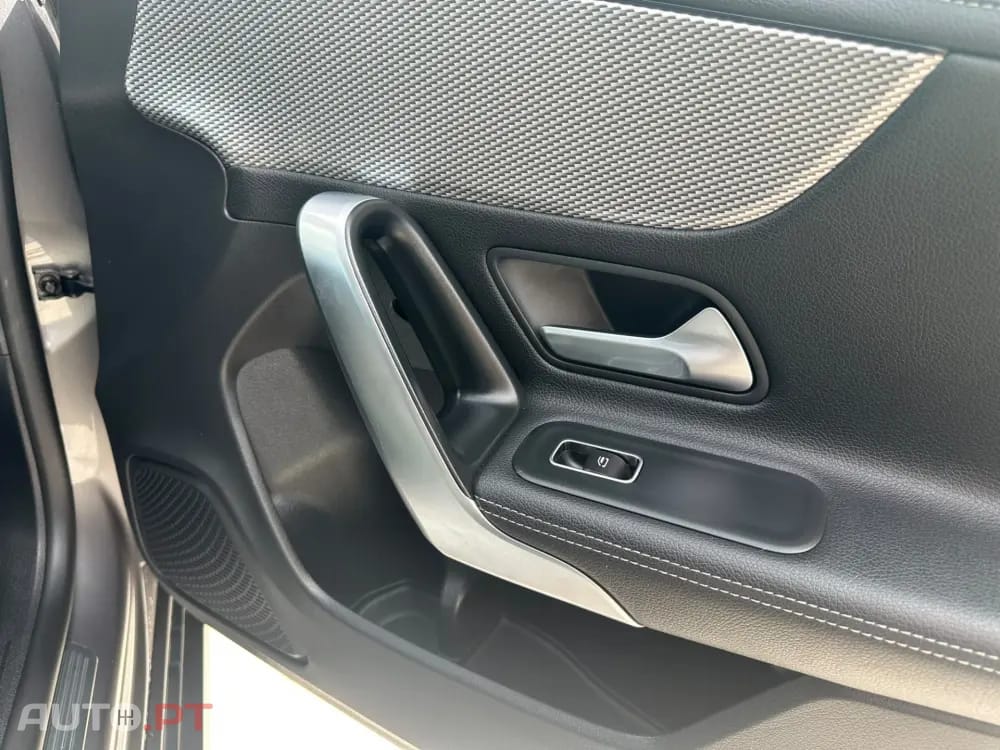Mercedes-Benz CLA 180 Cla 180d  Aut.