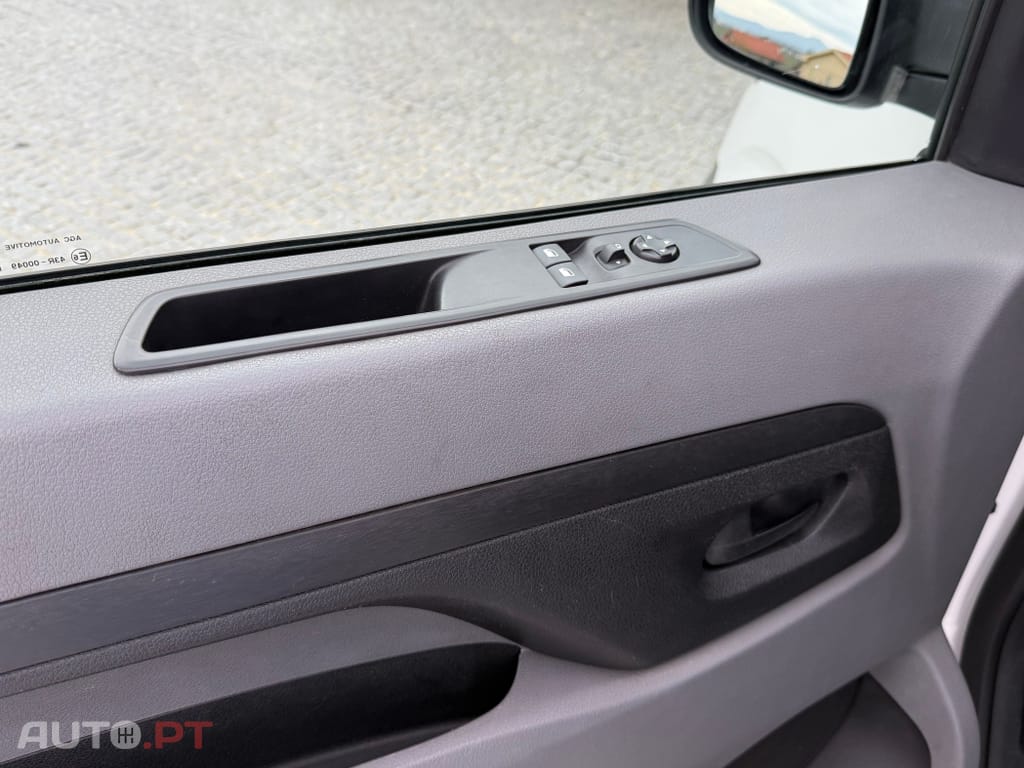 Peugeot Expert 1.6 BlueHDi L2H1